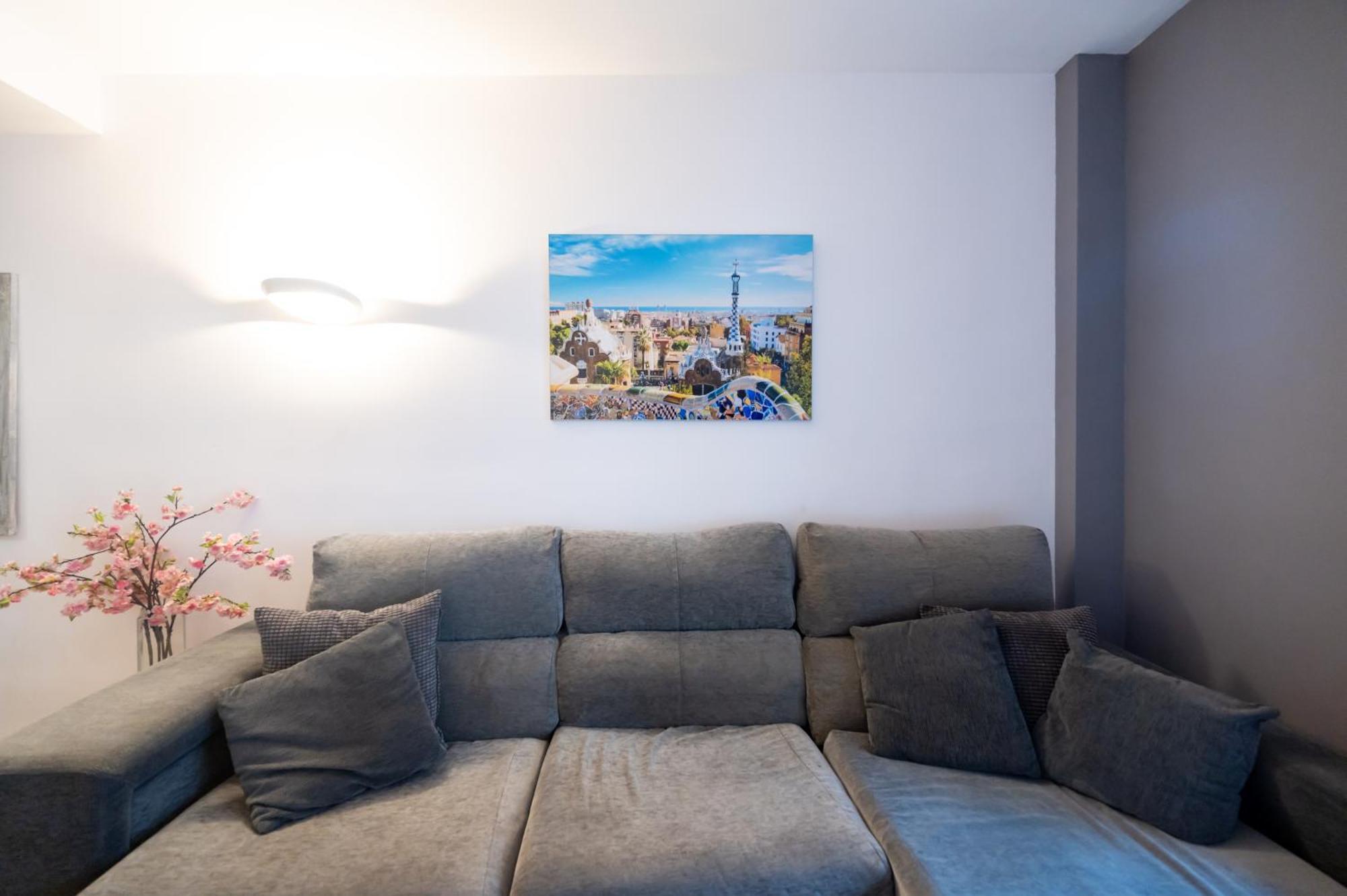 Comfy Downtown + Private Terrace Apartment บาร์เซโลนา ภายนอก รูปภาพ