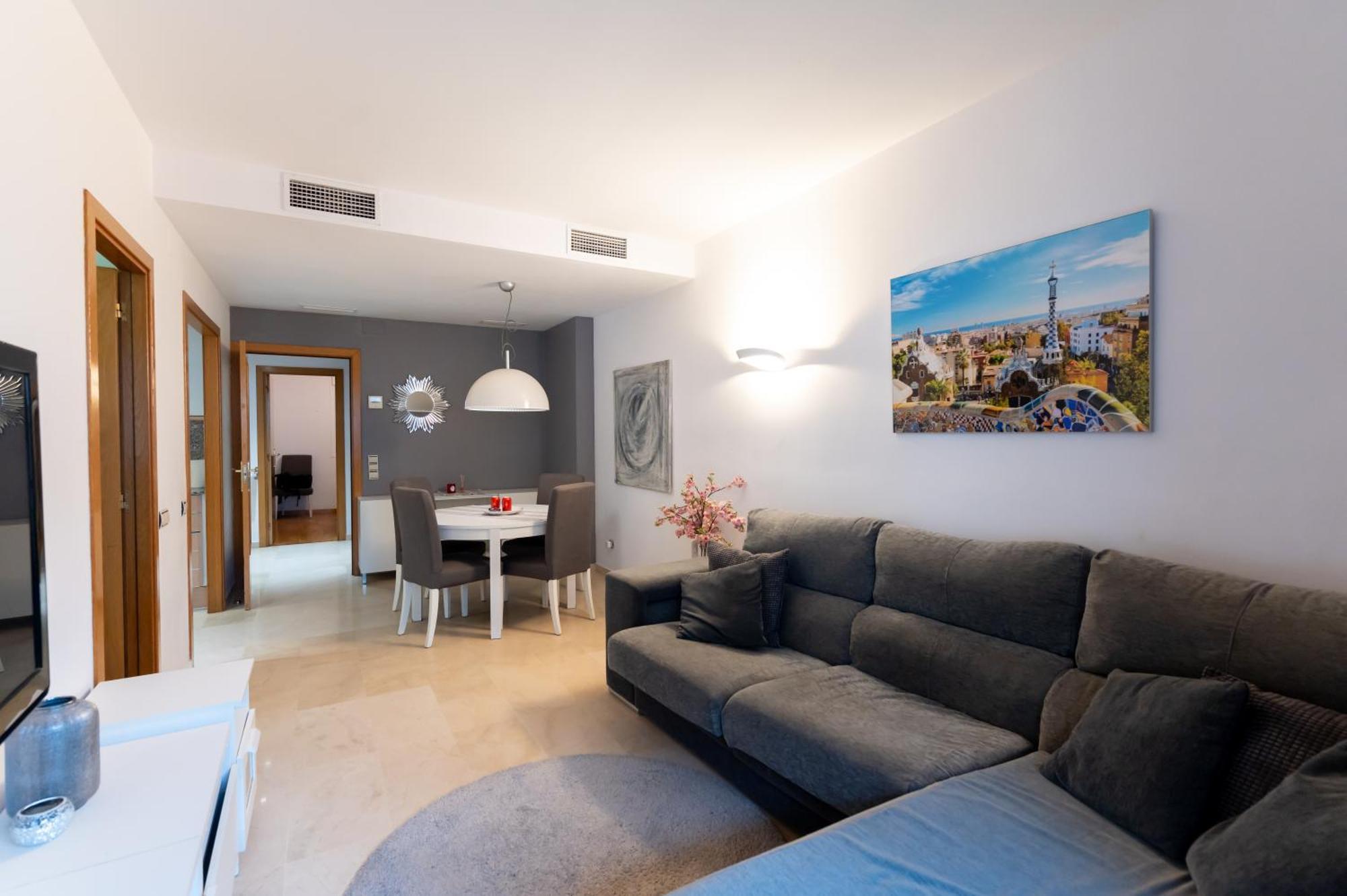 Comfy Downtown + Private Terrace Apartment บาร์เซโลนา ภายนอก รูปภาพ