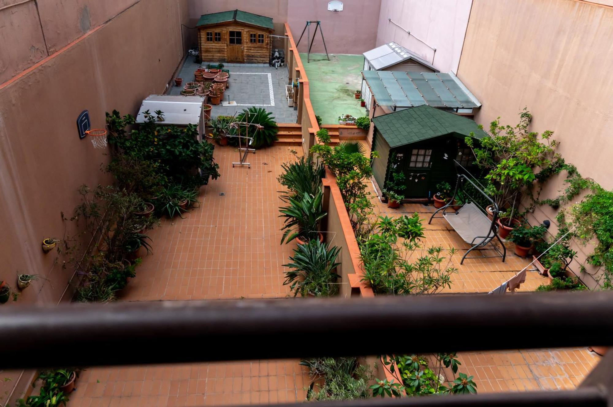 Comfy Downtown + Private Terrace Apartment บาร์เซโลนา ภายนอก รูปภาพ